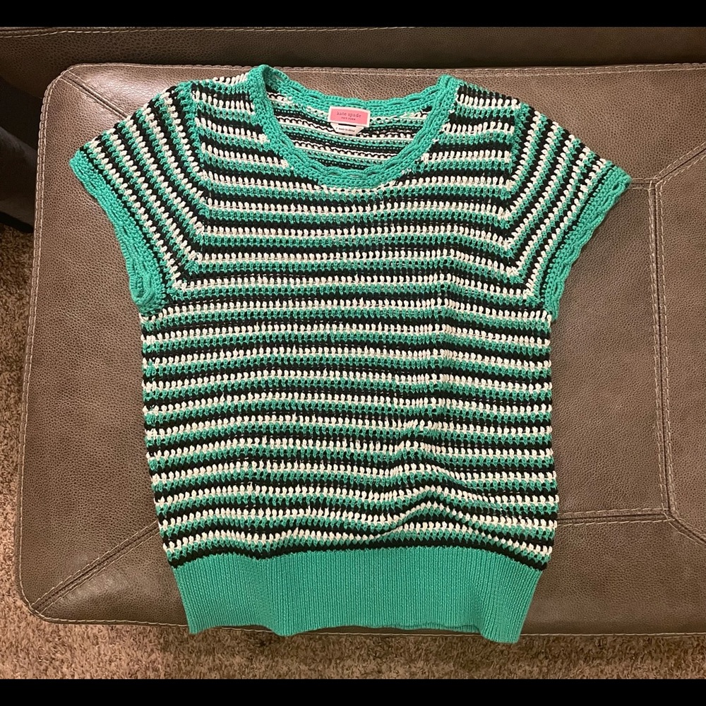 New w/out tags Kate Spade Short sleeve crocheted sweater Sz small